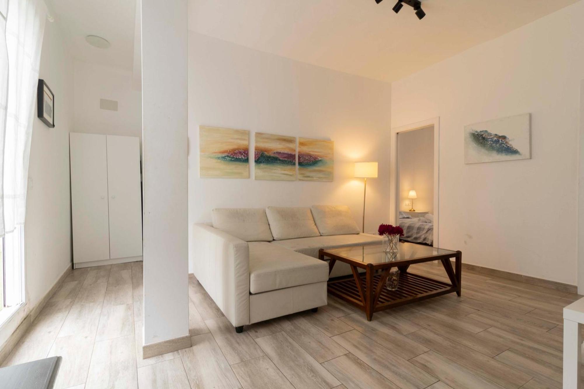 סביליה Apartamentos Los Remedios מראה חיצוני תמונה