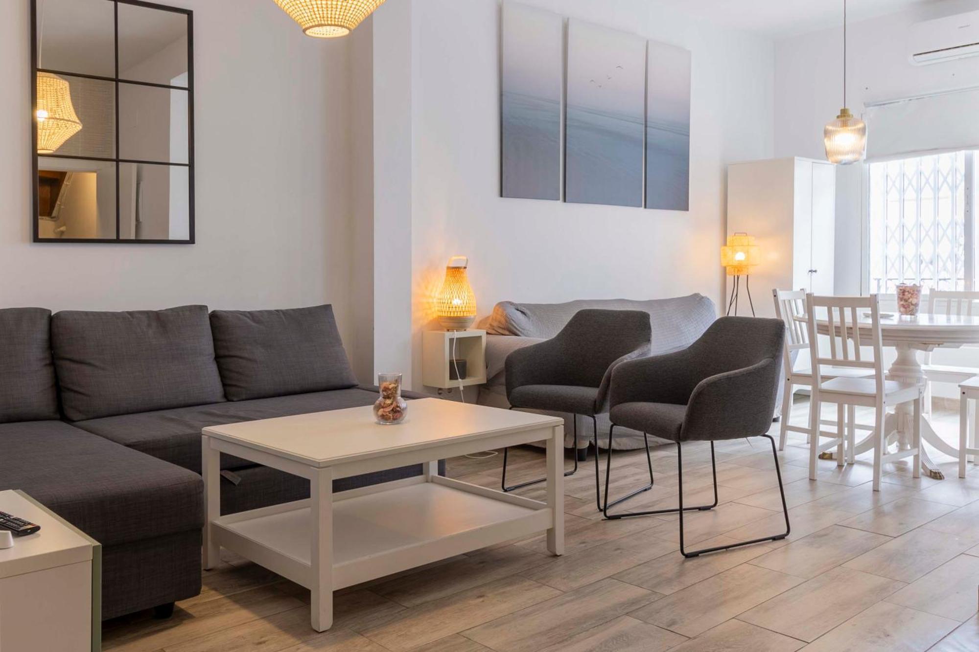 סביליה Apartamentos Los Remedios מראה חיצוני תמונה